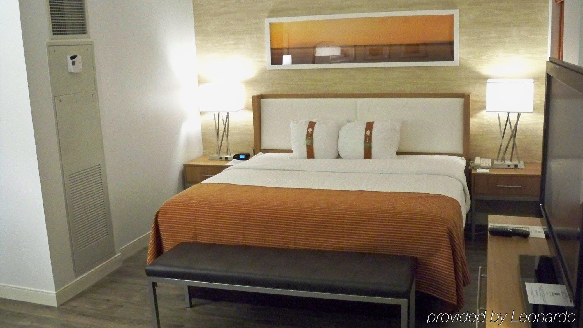 Holiday Inn San Antonio-Riverwalk By Ihg Экстерьер фото